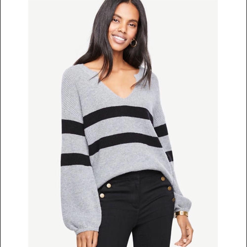 SALE💙RiBBED  KNIT SEMI CROPPED ALL SEASON SWEATER
